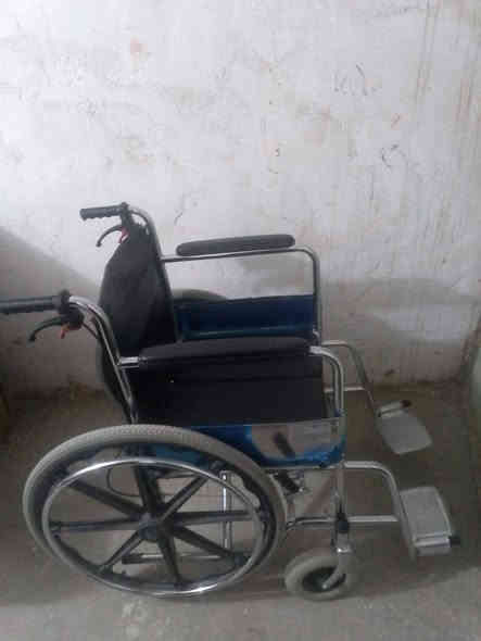 جربايه وكرسي مال مريض قيم بما يرضي الله مكان شارع المدينه ***********
