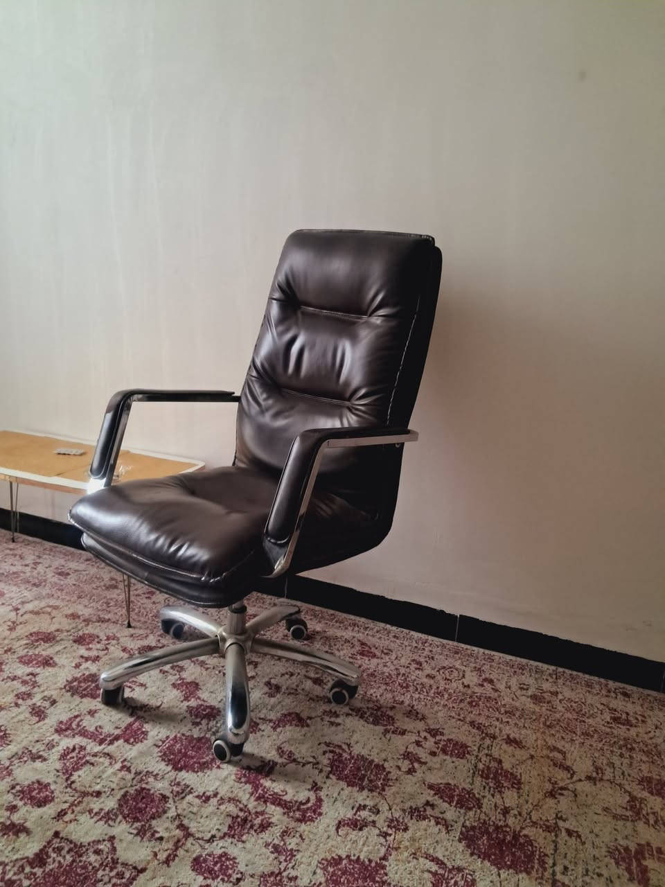 سلام عليكم مرخصت الادمن أغراض للبيع مكان لبياع شرطه الخامسه اي استفسار خاص غراض كلهن نظيفات شري خاص او اتصال عل رقم ***********
