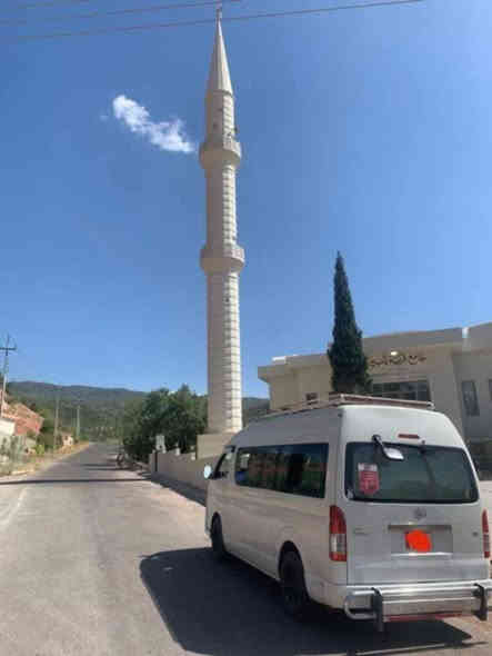 سلام عليكم 🧿🧿
سيارة باص تويوتا هايس ١٤ راكب مكيفة إلى كافة العتبات المقدسة و السفرات إلى شمالنا الحبيب والمحافظات عامه بأنسب الاسعار على من يرغب الإتصال على الرقم من الباب للباب  
***********
