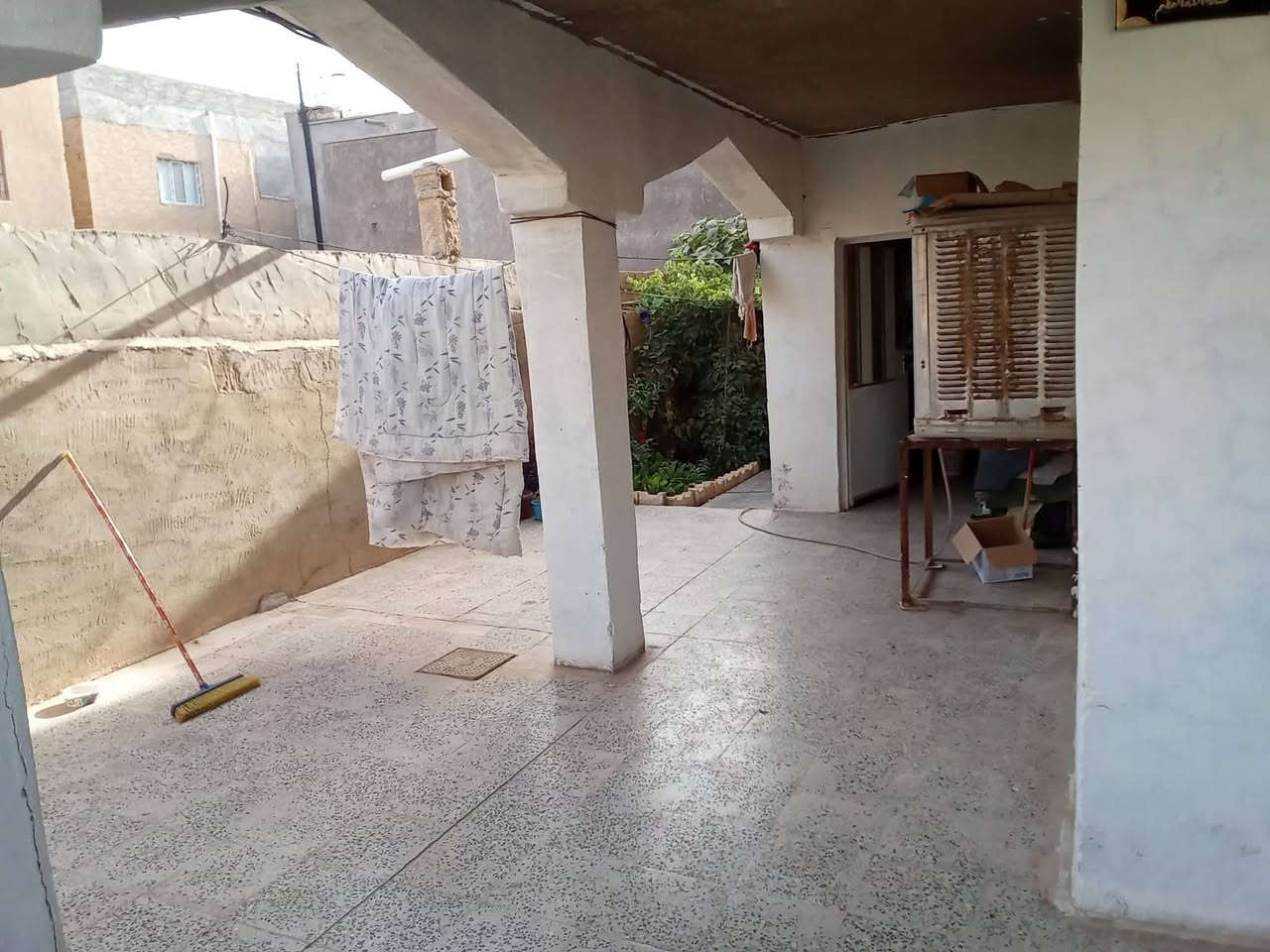 بيت للبيع في حي العسكري مساحة ٣٣٦ بي ٥ غراف والملحقات كامل حديثه الحي العسكري قراب مدرسة السيف العربي يرهم مراواس او بيع


**إذا كنت صاحب هذا الإعلان وتريد حذفه لأي سبب، رجاءا أرسل رسالة إلى الدعم الفني**