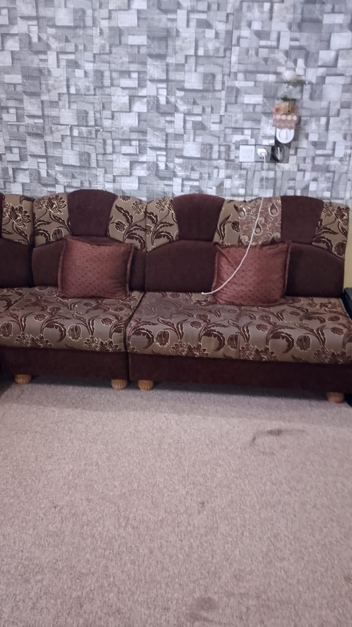 قنفات للبيع بسعر 150 وبي مجال


**إذا كنت صاحب هذا الإعلان وتريد حذفه لأي سبب، رجاءا أرسل رسالة إلى الدعم الفني**