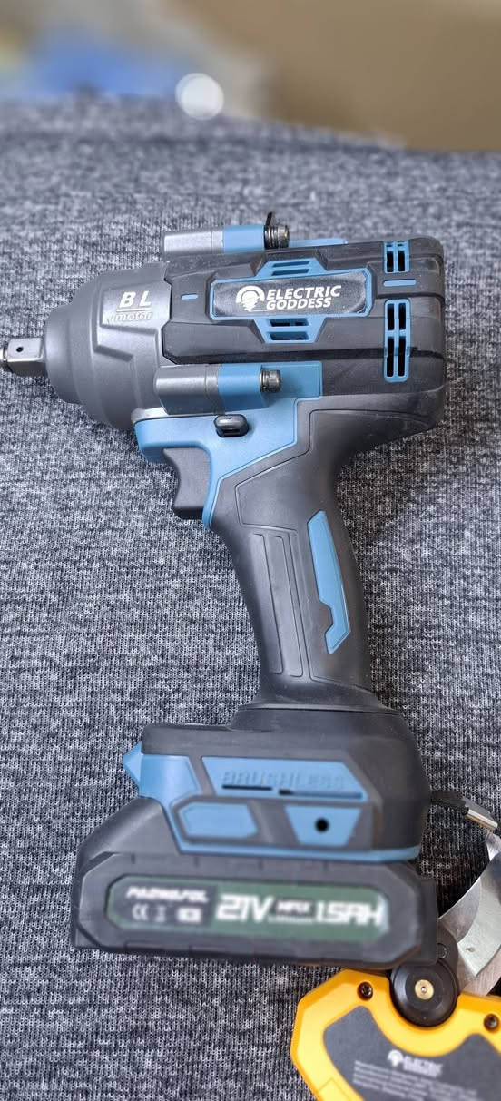 دريلات ومكصات جدد لمحتاجهن على لخاص جوة لسوك


**إذا كنت صاحب هذا الإعلان وتريد حذفه لأي سبب، رجاءا أرسل رسالة إلى الدعم الفني**