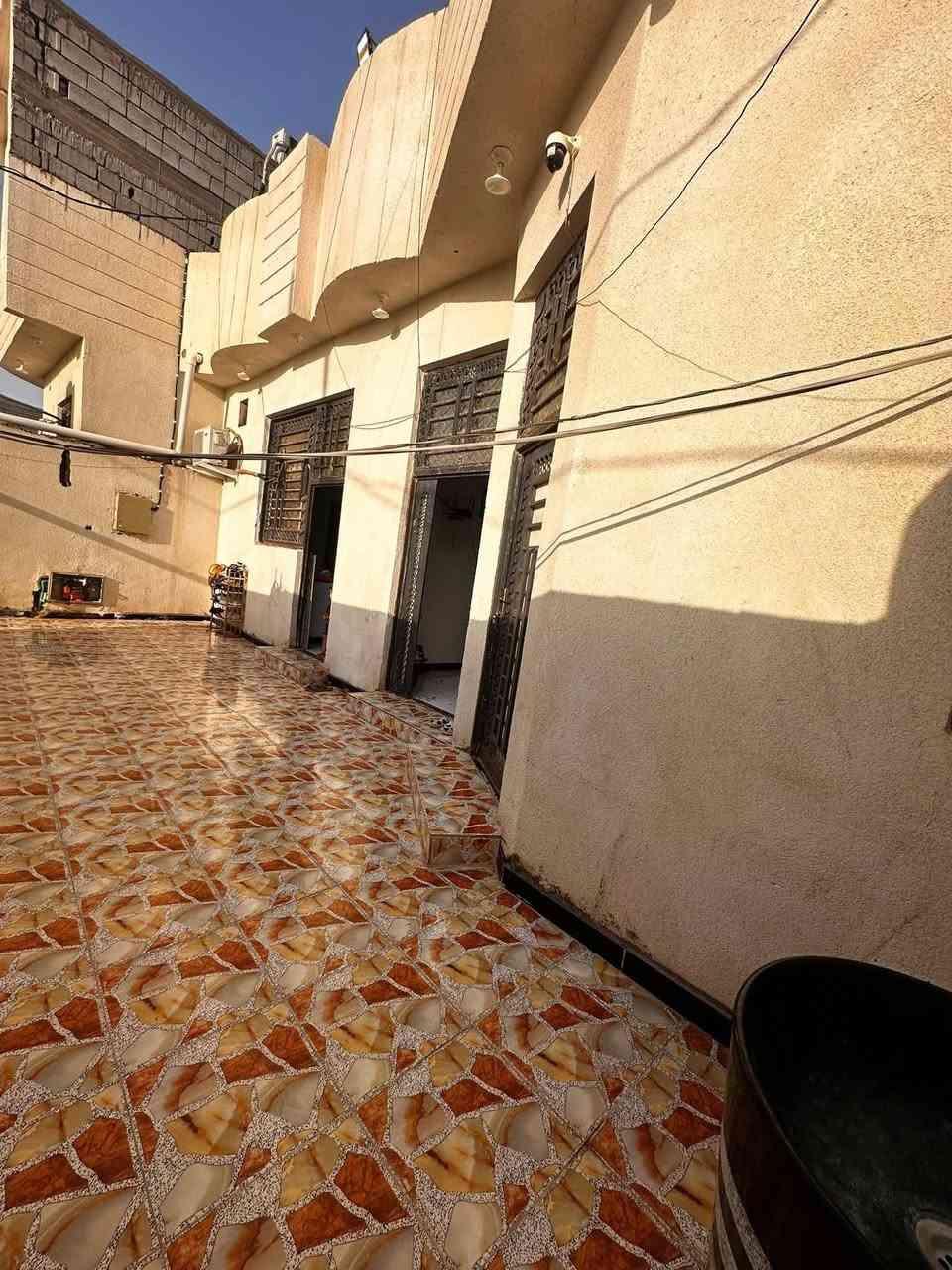 دار سكن البيع ابو الخصيب العوجه شارع المقيمين
مكون 4اربع غرف وصالة جبيره واسعه ومطبخ وكراج واسع وحمامات داخلي وخارجي 
بناء 🔨 حديث 
طابو زراعي عراقي اصل 
وموفر كل الخدمات 
المساحه 220
السعر 78وبي مجال
استفسار اتصل 
***********
