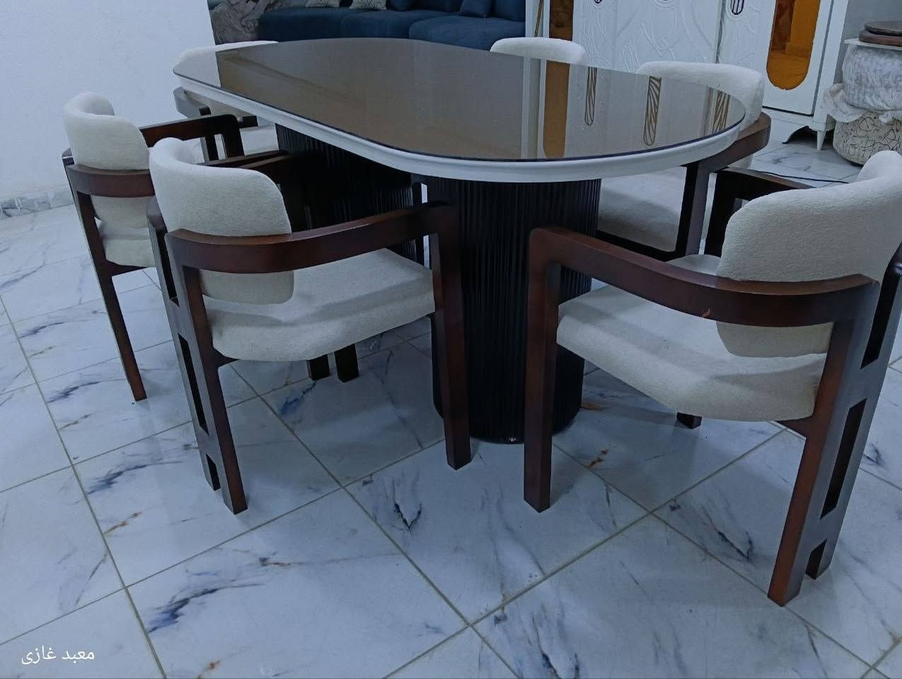 فوري على التحميل
الوصف ..سفره 6كراسي
الخشب.. قرصه سه روسي كراسي زان احمر    
قماش ...فوطه
قزاز فاميه ٦ ميلي
المقاس 
85*180ارتفاع 80
كثافه الاسفنج 35


**إذا كنت صاحب هذا الإعلان وتريد حذفه لأي سبب، رجاءا أرسل رسالة إلى الدعم الفني**