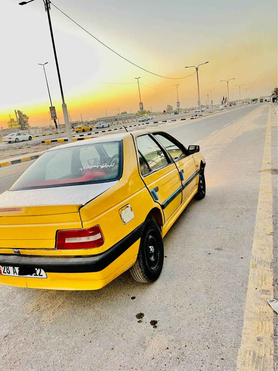 بيجو 405 موديل 2010 رقم إنكليزي مصفره هيئه وغرامات تبريد ثلجج 🧊❄️. مكينه وكير نضيفات كلش حداديه جديده تخم تاير  كهربائيات كله شغاله السعر 25 ورقه. وبيه مجال Singapore


**إذا كنت صاحب هذا الإعلان وتريد حذفه لأي سبب، رجاءا أرسل رسالة إلى الدعم الفني**