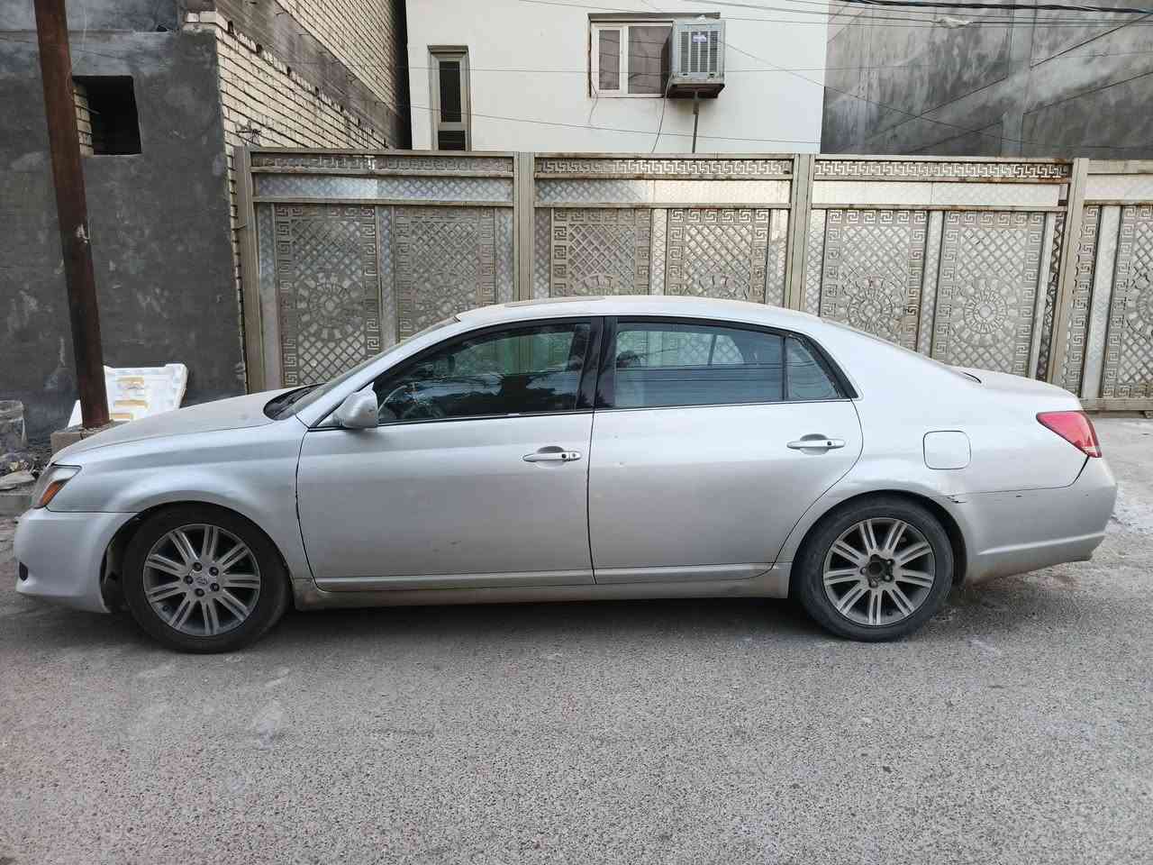 السلام عليكم ورمضان كريم على الجميع الاعضاء المحترمين
افلون ٢٠٠٧ لمتد وارد لون رصاصي بيه جاملغ امامي بدون تبديل سنويه ورقم وهزه  جديده كير محرك بحالة جيده جدا تبريد شغال بصمه وفتحه حداديه ٨٠٪  رقم بغداد 

سعر ٨٥ بيه مجال قليل 
***********
