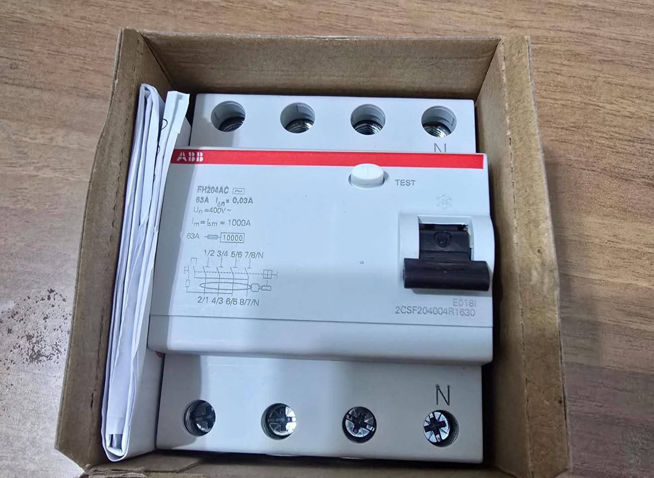 متاح ارث ليكش ثنائي ورباعي Abb جميع المقاسات والكميات


**إذا كنت صاحب هذا الإعلان وتريد حذفه لأي سبب، رجاءا أرسل رسالة إلى الدعم الفني**