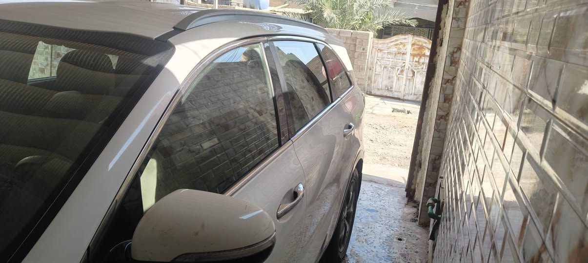 سورنتو 2017 للبيع 
رقم بغداد باسمي تحويل ثاني يوم
ماشيه 145 الف 

سبع راكب 

حداديه و صدر  جديده 

كشن كهربائي

جنطه كهربائي

سته سلندر 

مكفوله كفاله عامه من ضربه و صبغ 

زراكات و مري شفط 

ثلاث قطع تبريد 

تخم تاير 

***********

***********

بغداد النهروان
