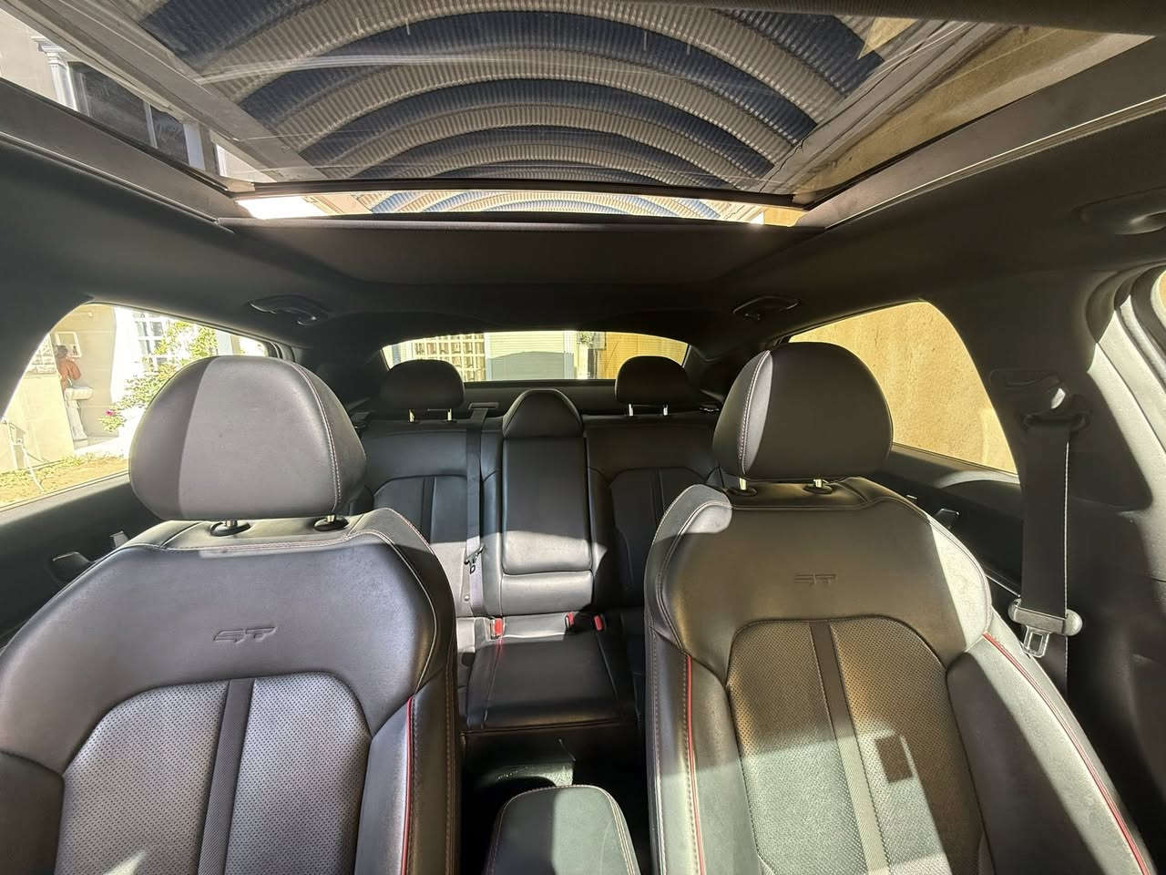 السلام عليكم
‏ K5 GT 2023 
رقم بغداد محرك 2500 توربو فول مواصفات
بدون ايرباك بدون تبديل بدون صبغ فقط بارد صور الحادث بالمنشور  وموجود سونار ماشية ٢٤ الف مايل فقط
.بانوراما ،بصمة ، جلد ، شفتات ستيرن ،سايد بريك كهرباء ، السياره مختمه GT، مثبت سرعة نضام ABS ، حساس  اطارات ، بك لايت لد ، شاشه كبيرة لمس ، كامرة دوارة ، رادار اماميي + رادار خلفيي + جانبي ، شاشه أعطال ، ويل كروم ، أشاير  بلمري الجانبية ،،،،، سيارة فول للاخير  
سعره ١٨٣ وبيها مجال بسيط.. مكاني بغداد
***********

