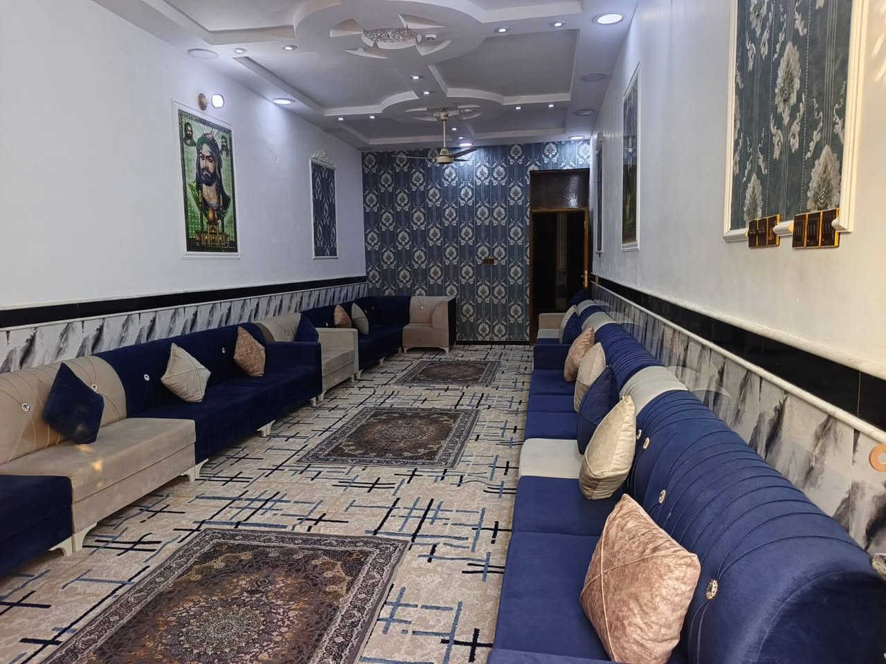 السلام عليكم بيت للبيع طابو زراعي حي العسكري دوانم لازم المساحة ٢٤٠ قاطين بناء حديث قرب مدرسة الحشد السعر ١٥٠ للاستفسار الاتصال
***********
