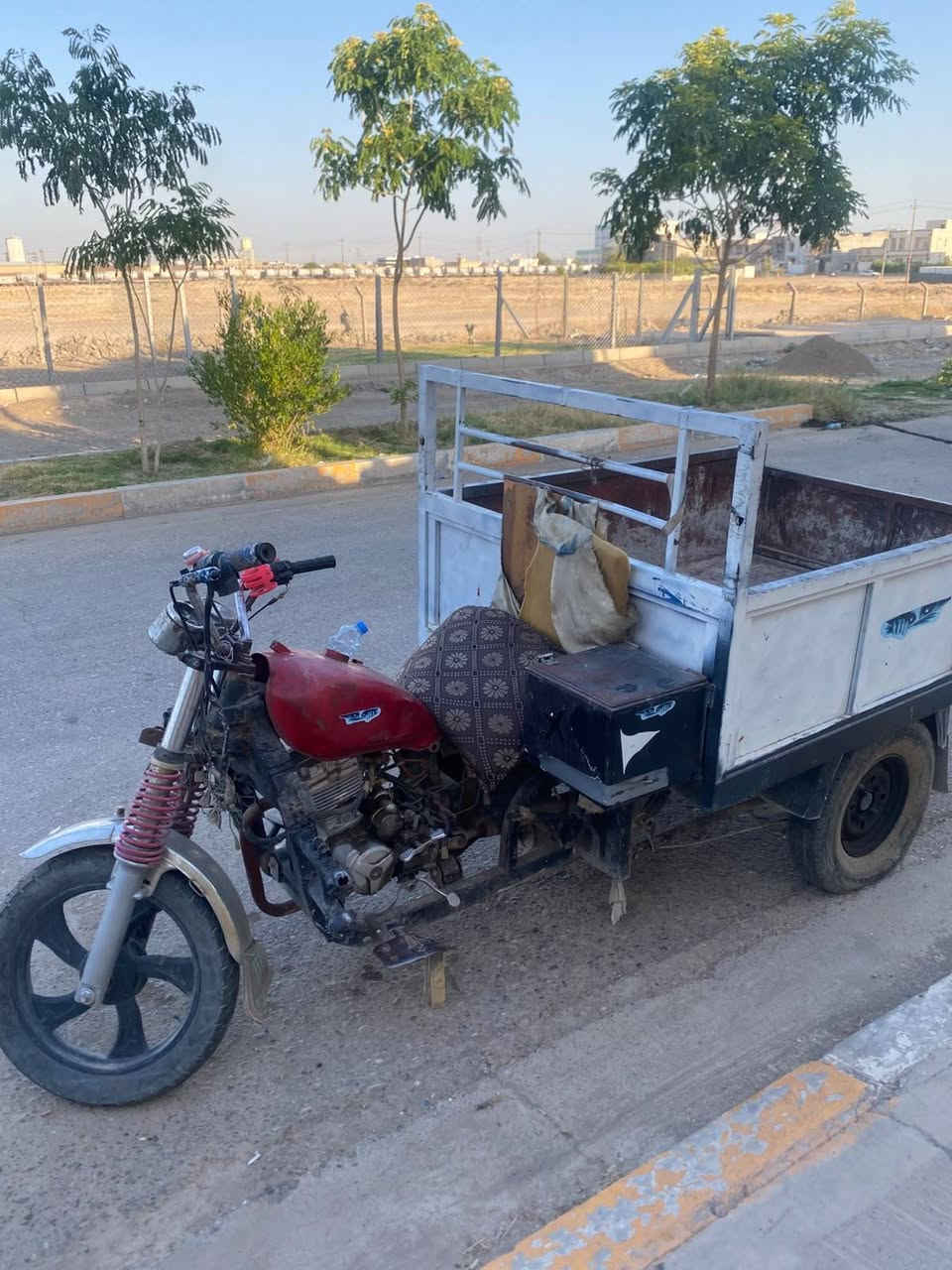 السعر 300 عنوان مجمع طيبه ***********
