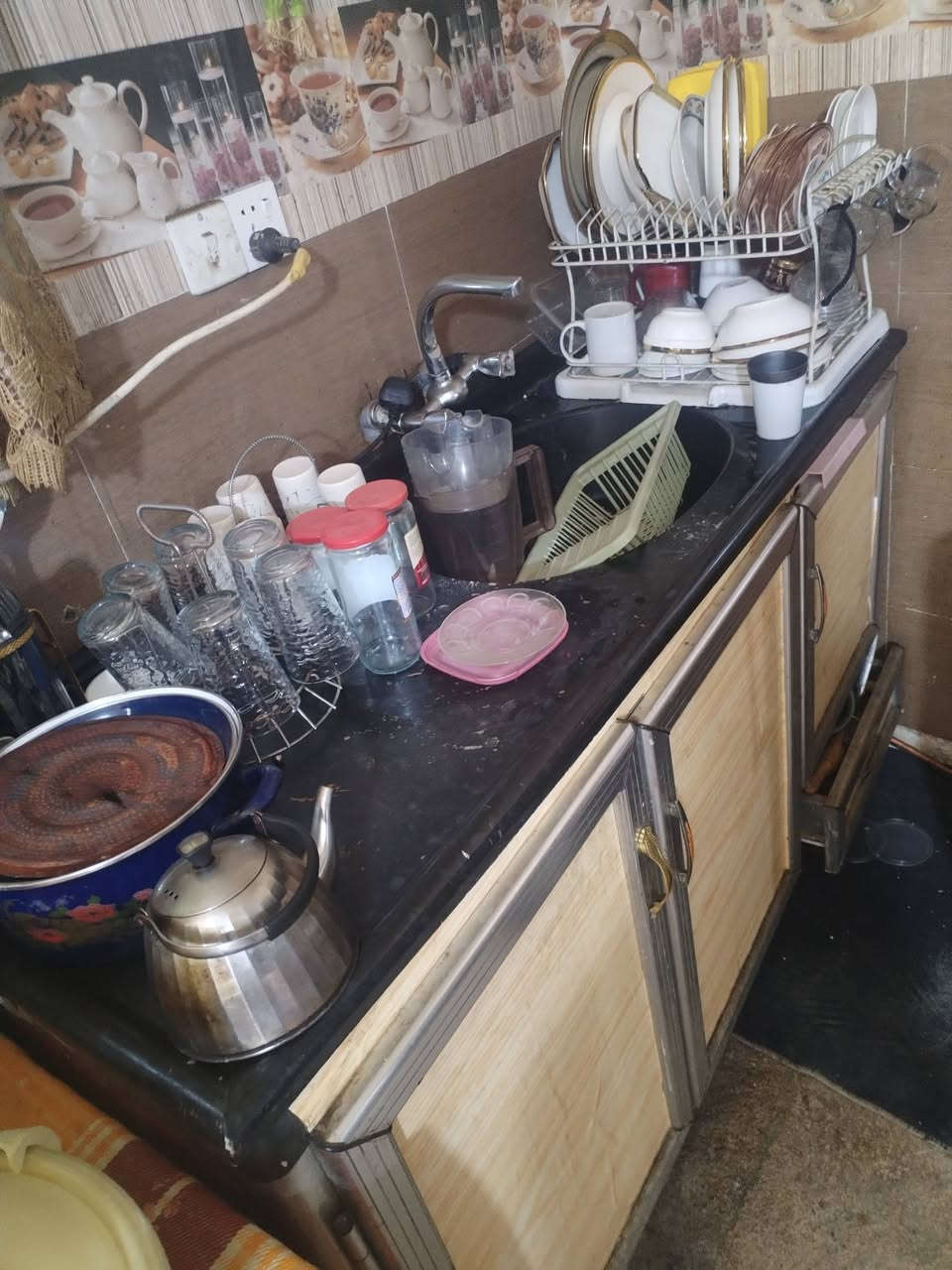 للبيع كاونتر ٣ قطع بس السنك المنيوم الباقي خشب تركي ب١٠٠ وبي محال


**إذا كنت صاحب هذا الإعلان وتريد حذفه لأي سبب، رجاءا أرسل رسالة إلى الدعم الفني**