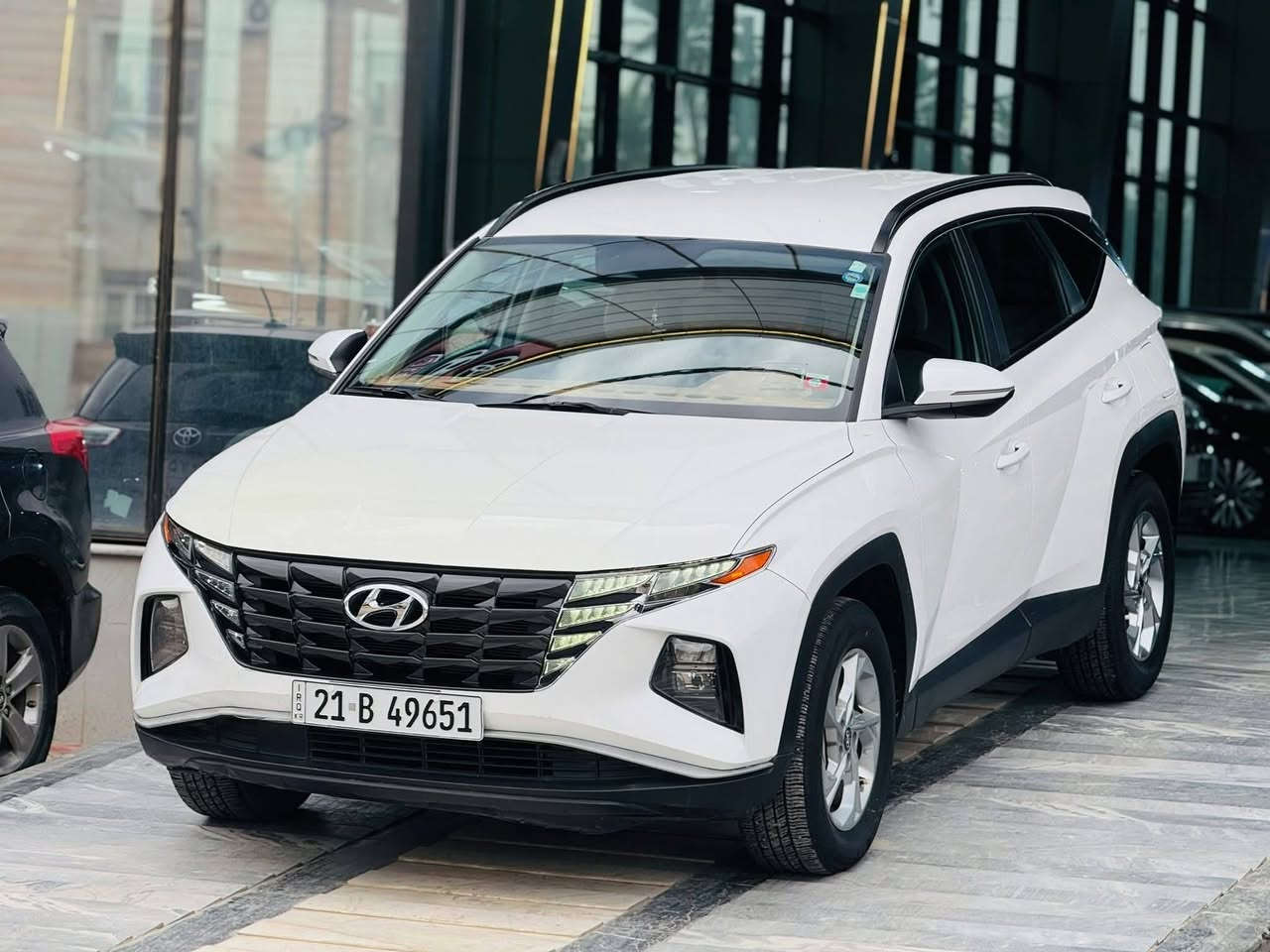 السلام عليكم
هیوندای تكسون 2023 السياره 
حجم المحرك : 2.5L (4.سلندر ) 
بصمة ابواب
بصمة تشغيل 
تشغيل عن بعد (𝐑𝐄𝐌𝐎𝐓𝐄 𝐒𝐓𝐀𝐑𝐓)
شاحن هاتف
كاميرا خلفي
هاند بريك بصمة
اوتو هولد (𝐀𝐔𝐓𝐎 𝐇𝐎𝐋𝐃)
اوتو ستارت (𝐀𝐔𝐓𝐎 𝐒𝐓𝐀𝐑𝐓)
اوتو ستوب (𝐀𝐔𝐓𝐎 𝐒𝐓𝐎𝐏)
رادار 360
رادار امامي (تحديد مسار)
رادار جانبي  (نقاط عمياء)
رادار خلفي (التحذير من الاصطدام)
حساسات 360
حساسات امامي
حساسات جانبي 
حساسات خلفي
نظام (𝐒𝐌𝐀𝐑𝐓)
نظام (𝐒𝐏𝐎𝐑𝐓)
نظام (𝐂𝐎𝐌𝐅𝐎𝐑)
نطام (𝐄𝐂𝐎)
نظام(𝐒𝐍𝐎𝐖)
كشنات هيتر  امامي 
تحكمات استيرن
تبريد مركزي 
صندوق شفط كهربائي 
لايتات (𝐋𝐄𝐃) لید عدسة زينون 
بكلايتات (𝐋𝐄𝐃) لید
 ويل كروم 
السياره فقط نص بونيد صبغ بدون دواخل 
تفاصيل اكثر الاتصال علی رقم ***********
