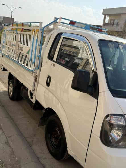 تخم تاير جديد كير ومكينه بشرط ً

مع المحجر  سنويه ٢٧ ً 

بيها باب فقط تبديل ً

السعر ٩٠ ورقه ً

***********

غرامات وتحويل بشرط
