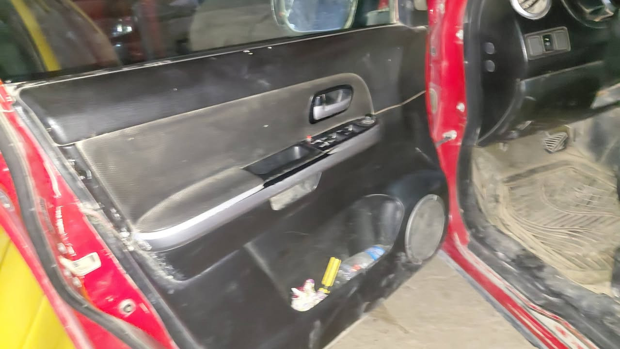 ساسوكي البيع موديل 2008
محور كير ومحرك برادو  مصبوغ احزام 
سنويه إلى 2028 رقم ديالى  سعر 55وبيه مجال مكاني ديالى الخالص 
***********
ملاحظه // اكو ويل انفطر وشديت السبير
