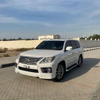 لكزس LX570 • ٢٠١٣ • مشيه ١٨١٠٠٠
