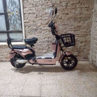 باسكل شحن • أبو غرق الأوسط • تواصل خاص