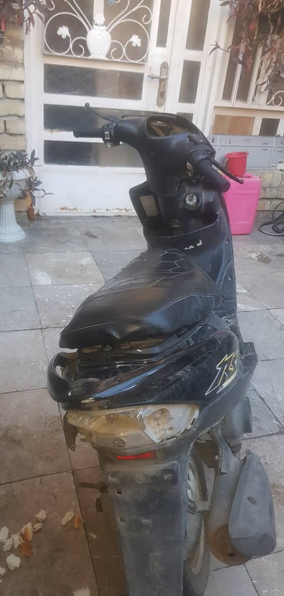 دراجة ماكس عدلة مكينه ممفتوحه كفرات تجاريه دراجة رايدها ب٤٥٠ الف مكاني حي العامل ناقصه عداد دشبول ومازدة خلفيه رقم ***********
