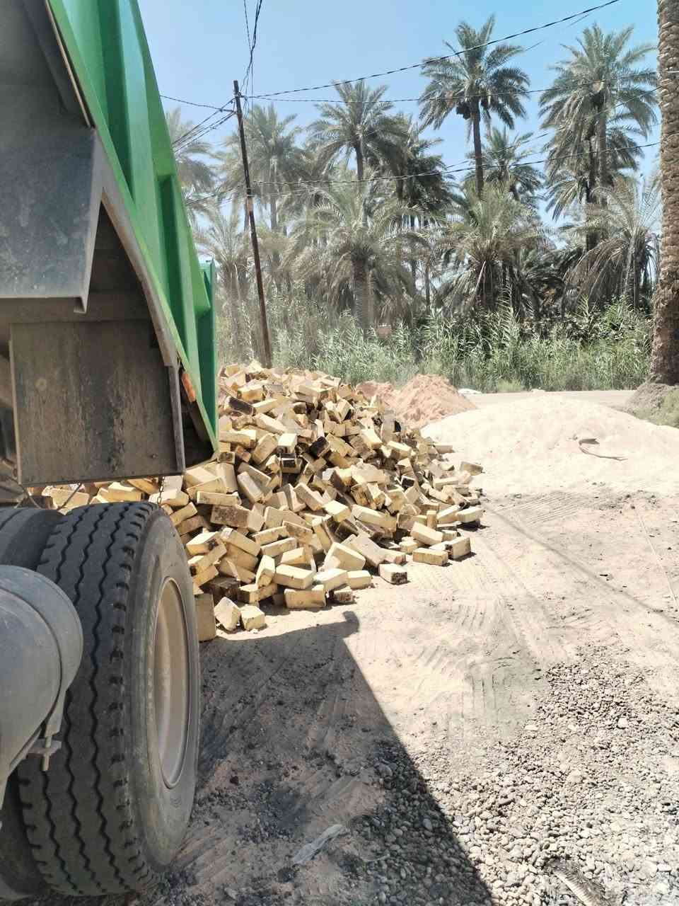 تجهيز طابوك معمل بلدروز   الشوملي  +زيدابن علي ++دوانيه طابوكه فول الفول شرط المكلاب خاليه من الملاح حمل. 8000//// 4000وزياده 250 شرط المكلاب سعر حسب المكان رقم الهاتف/***********/***********
📞📞📲
