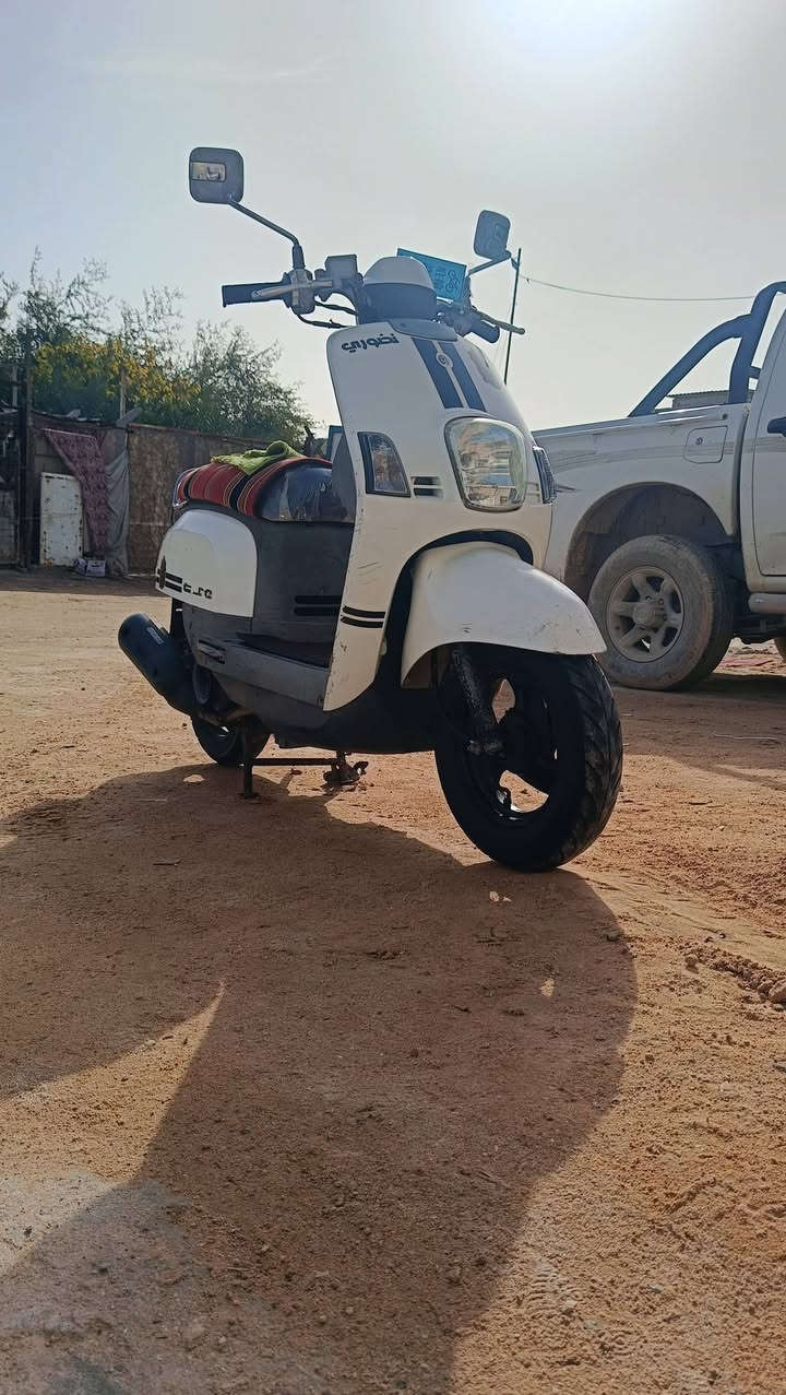 سلام عليكم
دراجه بوليس للبيع ما مفتوحه ختم واحد 
موديل (2008) مكفوله من كلشي شلعه ومعدل
كلشي شغال بيهه يتوهه طالعه من الرمبه
سعر (1100) ***********
