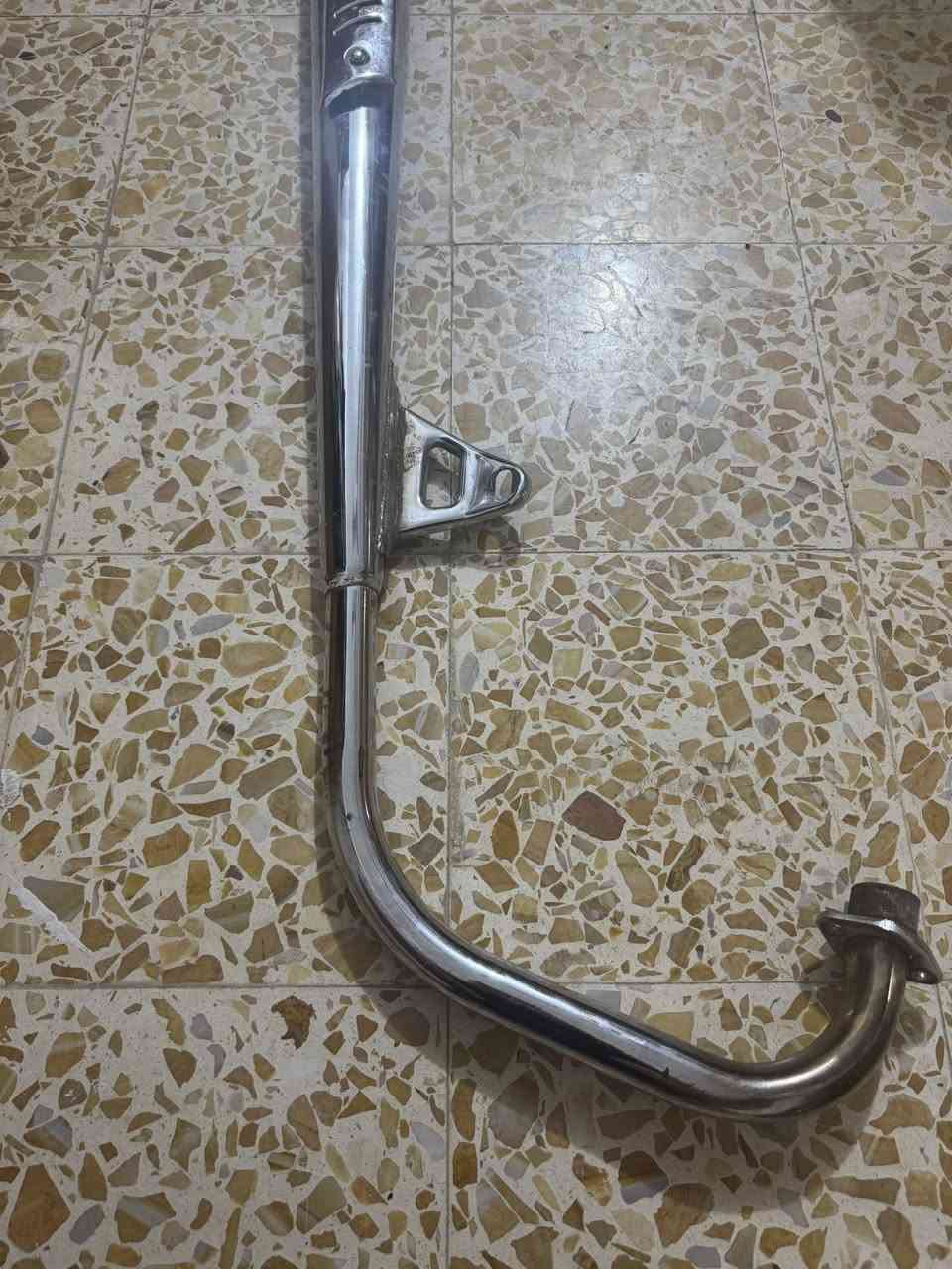 صالنصه ستيل عضم حيل نضيفه وصوته يخبل مكاني الحر سعره25 وبيه مجال ***********
