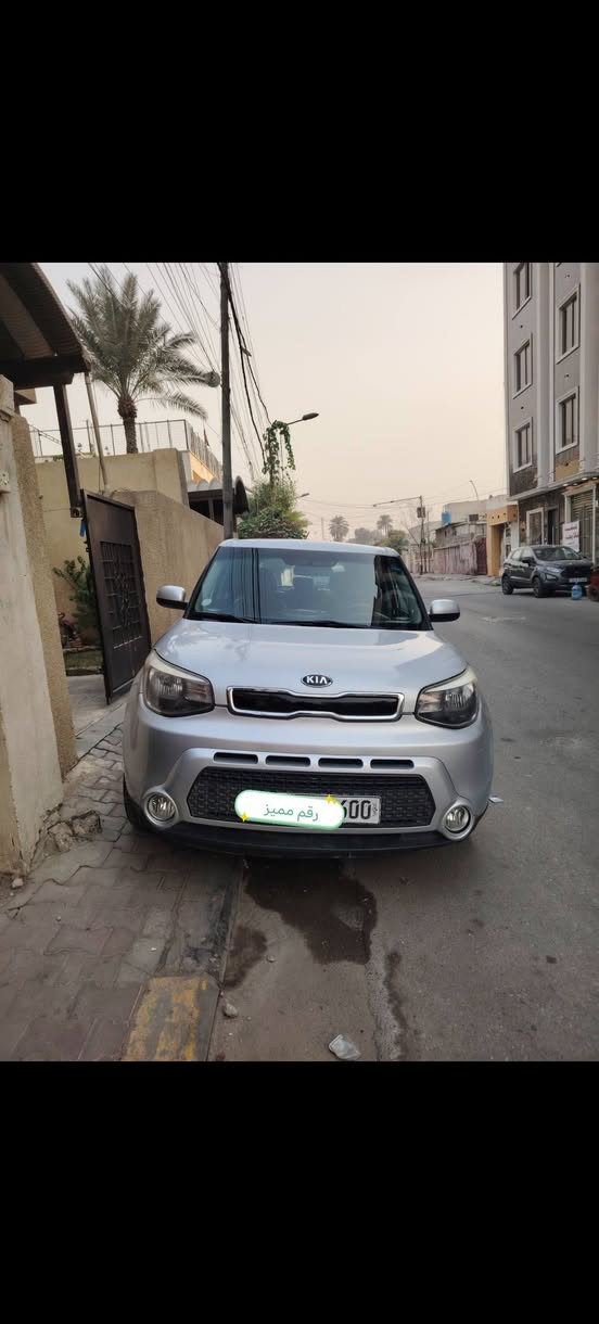 سلام عليكم سياره صول للبيع موديل ٢٠١٦ سياره جديده مال بيت ممتعوبه نظيفه حيل رقم السياره مميز رقم بغداد السياره مكينه ١٦٠٠ سياره كلش حلوه خير من الله حجم الويل الجبير يختلف عن باقي الصول داخل السياره جلد وصاج سياره مابيه حادث فقط بيه شخط بل باب الي ابصف السايق ومصبوغ الشخط سياره موجوده بل كريعات او اعظميه.. اني مكلف بل نشر ليريد يخابر عله صاحب هاذه الرقم ***********
