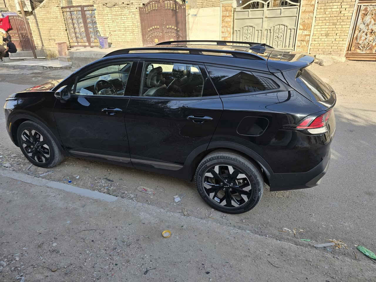 السلام عليكم
سبورتج 2023 Xline فول 

الشكل الجديد رقم بغداد بأسمي تحويل مضمون وارد امريكي 
حادث جاملغ السايق و حافت البنيد صبغ فقط والباقي مقفول 

المواصفات : 

بصمة / بانوراما / جنطة كهرباء / تسغيل عن بعد / شاشة ديجتال منتصل/كشنات جلد / كرسي كهرباء / تدفئة كشنات / فور ويل / اطفاء ذاتي / شاحن وايرليس / هندبريك دكمة / حساسات / قطعتين تبريد / مود درايف / LED امامي وخلفي / محرك 2500 / مانع انحدار /  اوتو هولد / مانع انزلاق /
السعر 205 شدتين و خمسه وبيها مجال 

مكاني بغداد تقاطع درويش 

للتواصل *********** وتساب موجود
