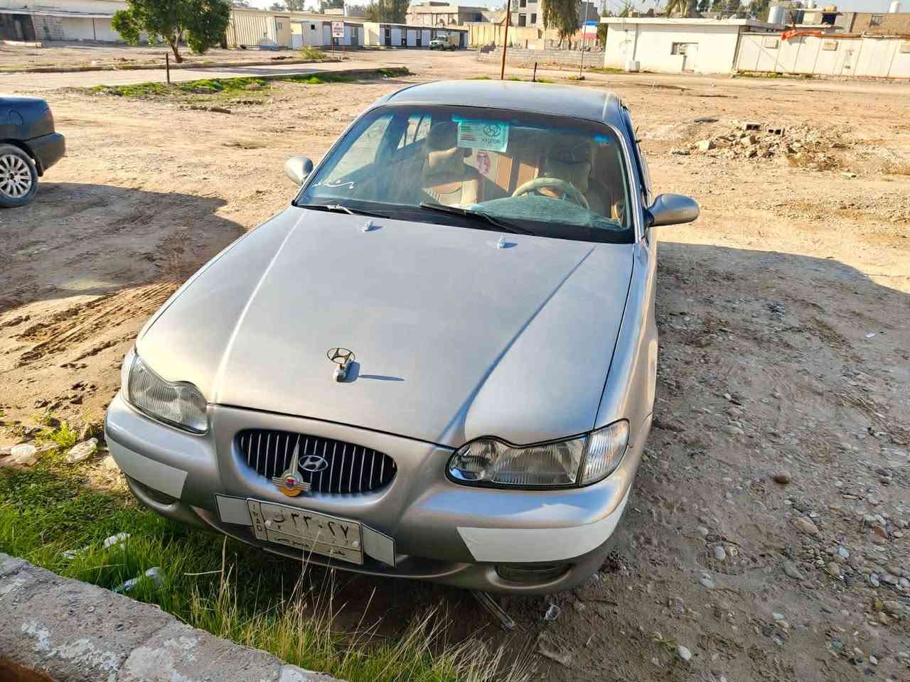 سوناتة موديل 2000. بيها مكينة سوناتا 2 نقص كمبريسر تبريد و الكيلو متر واكف صبغ عام جمالية دكت جاكوج مابيهة بس شي قليل بل جامرلغ الخلفي للاستفسار الاتصال ع رقم ‏‪***********‬‏
