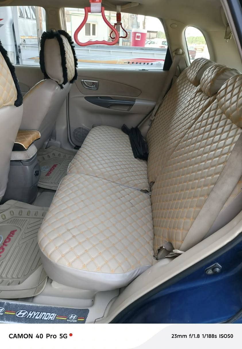 السلام عليكم
توسان وارد امريكي موديل ٢٠٠٧

فول مواصفات افول شي بتوسان 

معروفه مواصفات التوسان 

السياره على وضع الشركه ما ملعوب بيه 

مكينه 2700

مكينته حاويه 

تخم تايرات الأصلي 

منظومه تبريد كامله @إشارة@

رقم بغداد بسمي تحويل ثاني يوم 

السياره بيه صبغ عام لجماليه بدون معجون لان معروف هاذا الالون يجرد بسبب الشمس 

مكينه كير حداديه تبريد تدفئه كله كفاله بدون دواخل السياره بدون فتح براغي السياره مال جناي صار 5 سنين عندي بدون نقص برغي 

مكاني بابل جبله الاستفسار *********** 

اخوكم 

ابو حيدر البديري 

السعر ب ٩٠  وبيه مجال لشراي 

مكلف بالنشر
