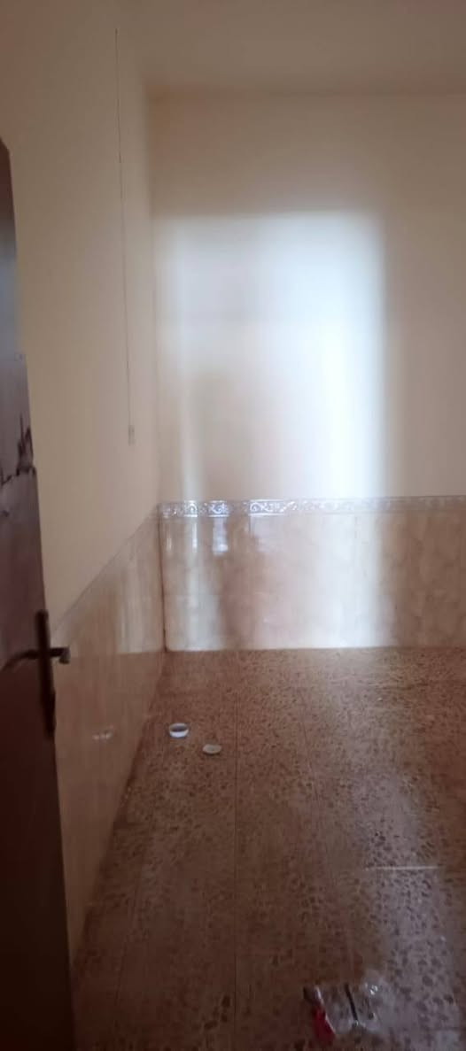 ١٠٠متر للبيع عكاده نظيف مرمم جديد عالي عن الشارع طابق واحد 
حي الوفاء منطقه ٣٧الف قرب مدرسه ارض الانبيا 
شارع ١٠ متر 
السعر ١١٠مليون 
***********للاستفسار 

ملاحظه فضلا وليس امرأ اتصل عل خط او مراسله عل واتساب على الرقم الموجود بلمنشور لا تعتمد تعلق وتستفسر معلومات وصور وسعر كدامك 🌹🌹

