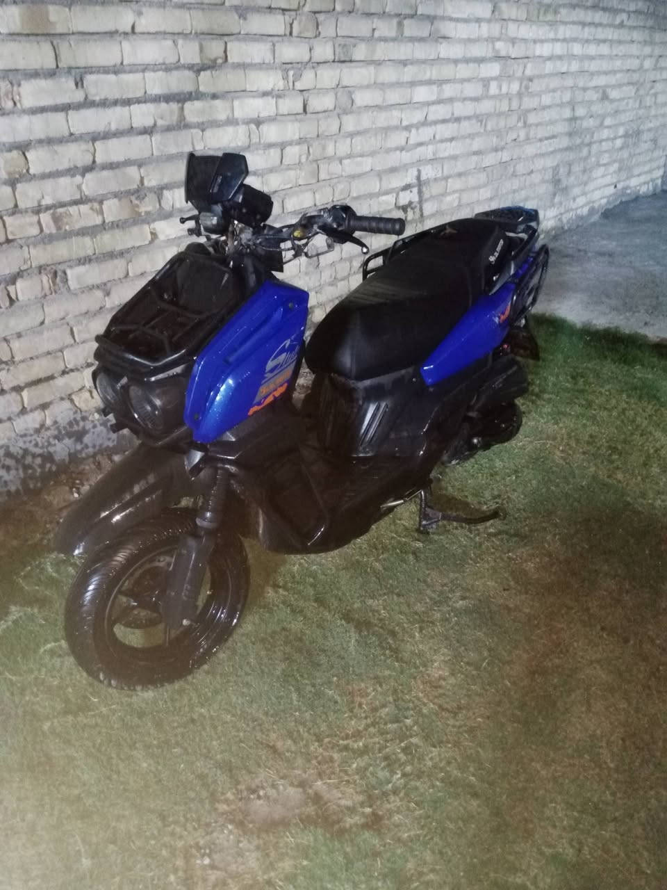 السلام عليكم دراجه  هليكوبتر للبيع 
السعر 500 وبيها مجال قليل دراجه نظيفه 
***********
***********
