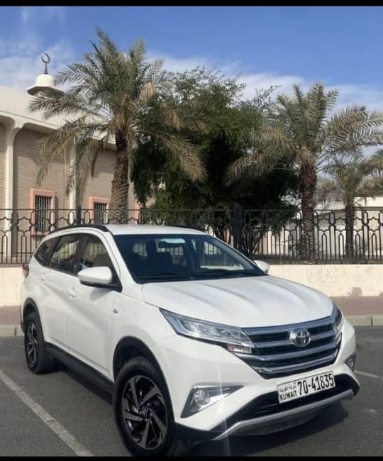 تويوتا راش TOYOTARUSH 2023
ماشية 25 الف كيلو للبيع  

المواصفات: خليجي شركة الساير رقم 17 مثنى 
محرك 1500 سلندر 4 DUAL VVT-i 
تحكم استيرن
نظام اقتصادي الوقود ECO
نظام مانع انزلاق ABS
نظام الثبات الإلكتروني ESP
كير اوتوماتيك
داخل لونين
تبريد خلفي منفصل
ترايش نيكل
سبعة راكب
ستة ايرباك
حساس خلفي
اشارة بالمري
لد نهاري
لايت زنون(عالي+ناصي) LED
بك لايت LED
بك لايت ضبابي
خمسة ويل كب
ويل ١٧
مدخل
‏BLUETOOTH 
‏AUX
‏USB
‏CD

السعر 185$ ورقه
***********
