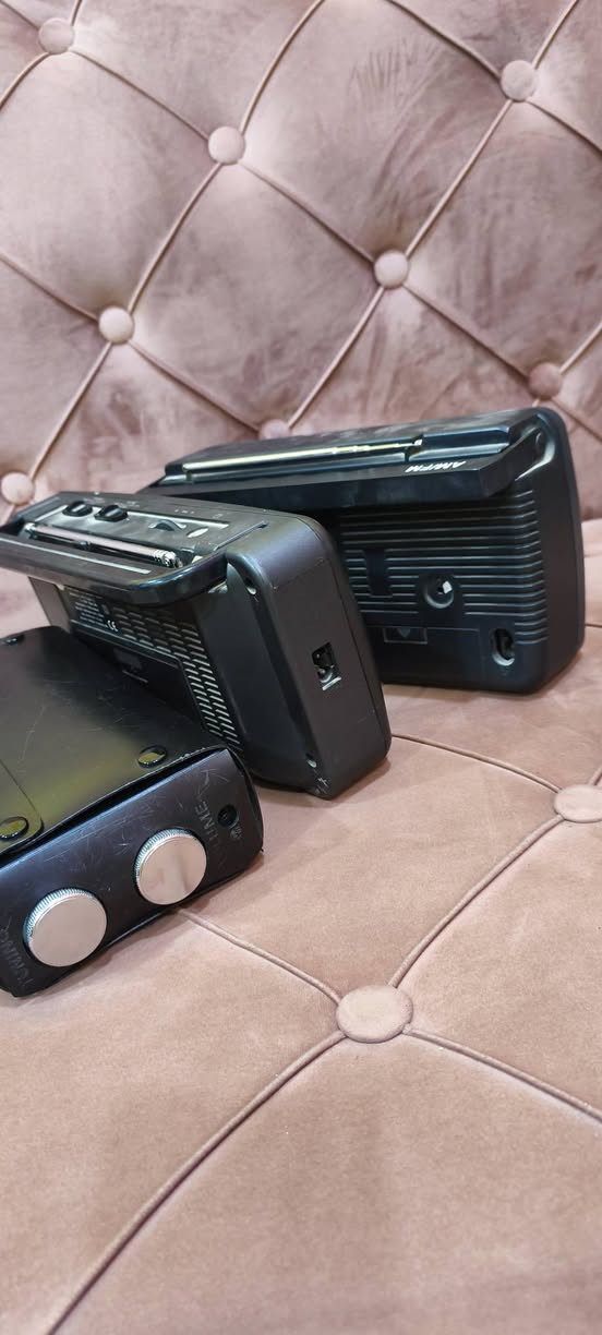 ابيع شلع 120 الف
راديويات نظيفة فول ماعدا القيثارة الاريل مو اله ترهيم
القيثارة 3 باتري كبير +كهرباء.. روبرتز 3 باتري وسط وكهرباء والاخير 2باتري كبير


**إذا كنت صاحب هذا الإعلان وتريد حذفه لأي سبب، رجاءا أرسل رسالة إلى الدعم الفني**