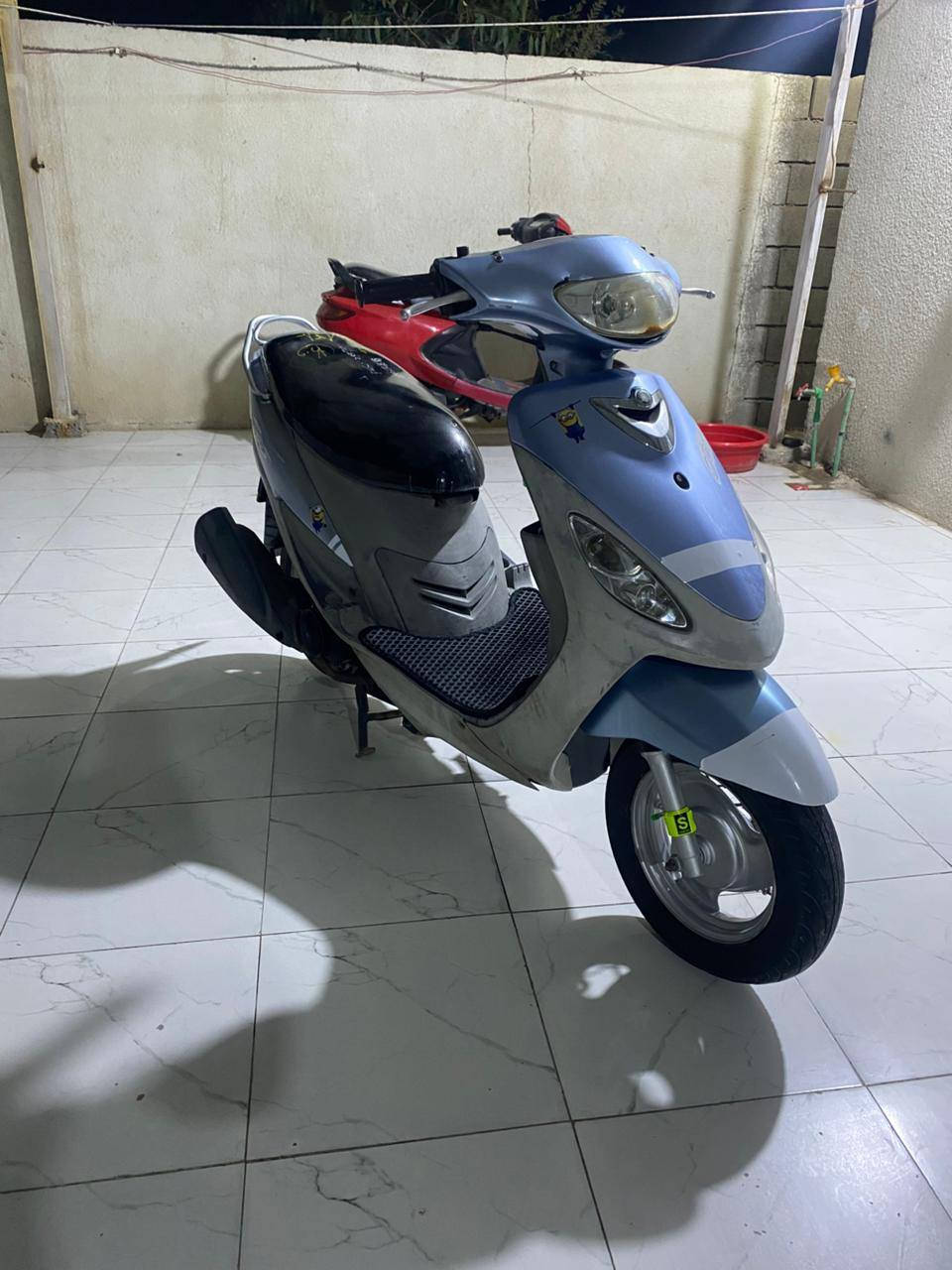 سلام عليكم ماكس غجمه لبيع
دراجه كفاله عامه برغي ما مفتوح بيهه 
اي نقص ما بيهه دراجة 
مختمه ختم واحد ويه مكينه 
مكاني بصره خور زبير 
سعر 900 وبيهه مجال 
رقم ***********
