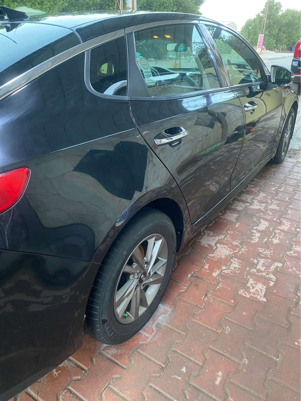 سلام عليكم كيا أوبتما مديل 2020 رقم بصره بسم تحويل وارد أمريكي بيها فقط خشم البنيد صبغ مكفول من كلشي طخم تاير حداديه جديده ماذب ربع عليه رايده 157 او بيها مجال للطيبين هذا رقم *********** البصرة, العراق
