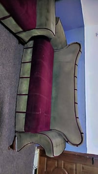 تخم ضخم • ٥ قطع • ١٠ مقاعد