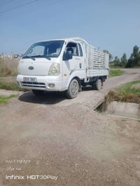 كيه عموشه موديل 2005انبار انكليزي ابسمي تحويل مباشر كير محرك نضيف مكفو...