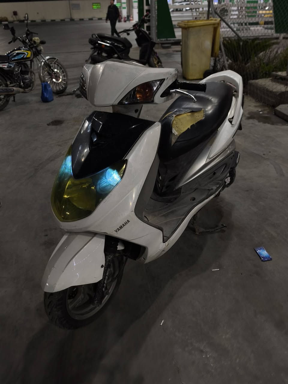 سلام عليكم 🪬
سكنز فحل نوزل خطين 🫶

دراجه كلش جديده ومال رمبه 

مكينه برغي ممفتوح بيها كلش نضيفه بلعافيه عل ياخذها بيها تزويد نواعم خارجي 

قاعده رقم قبغ بانزين مازدها ومنضومه زنون 

انطيك شرط معدل 130 🪬

دراجه بلاد بيها معدل سم 

مماشيه هواي 35 كفر اصلي مكينه بلاد 🫰

سعرها ((675)) تفاصيل خاص او اتصل 

((‏‪0776 321 9949‬‏)) مكان بغداد الحسينيه 🍀
