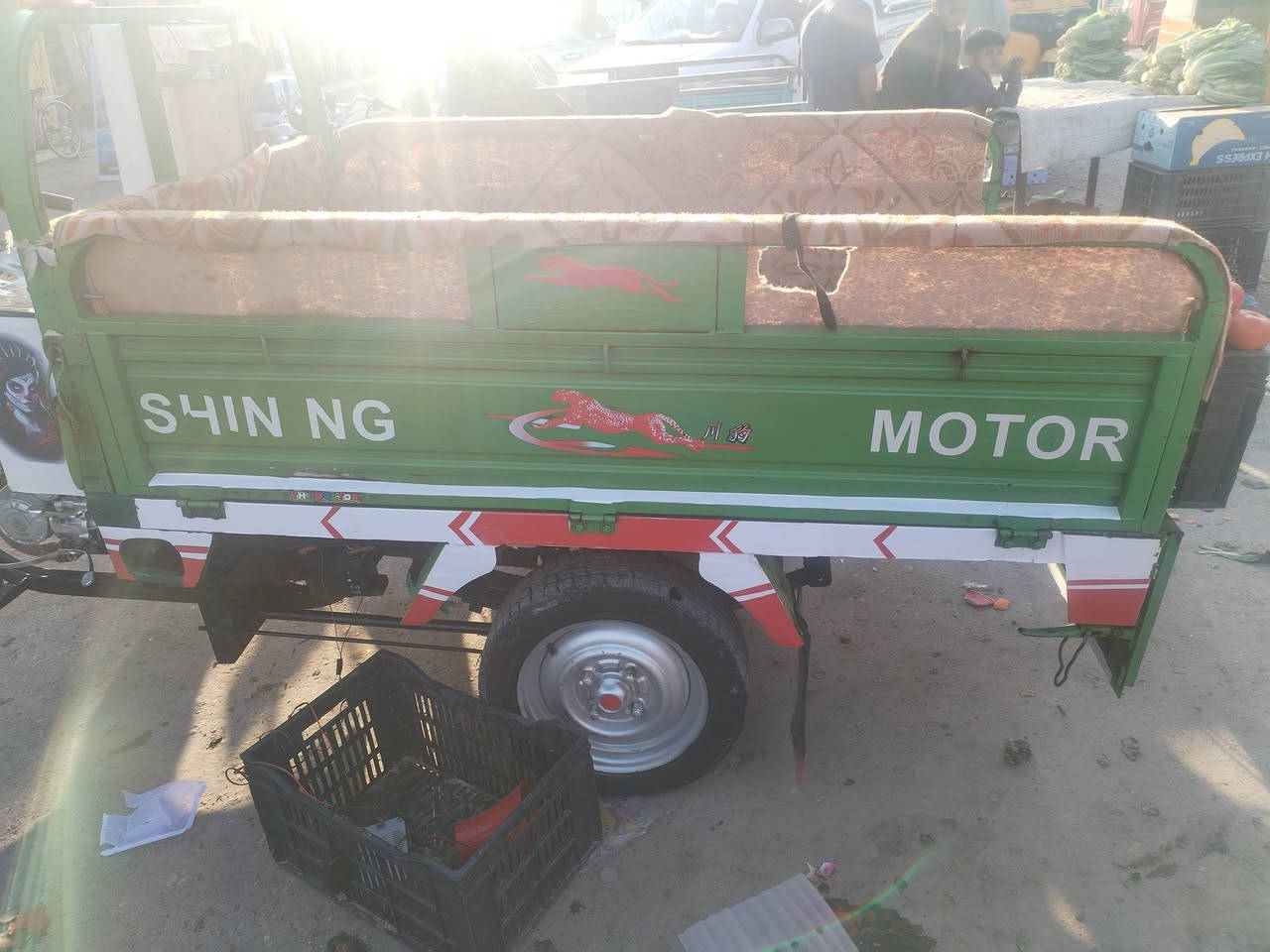 السلام علیکم
ستوته جمره البيع
موديل ٢٠
تخم تاير
كهربائيات شغاله كله
كشر كفاله
مكينه مفتوحه
سعر 2100وبيه مجال
نتصال ***********
