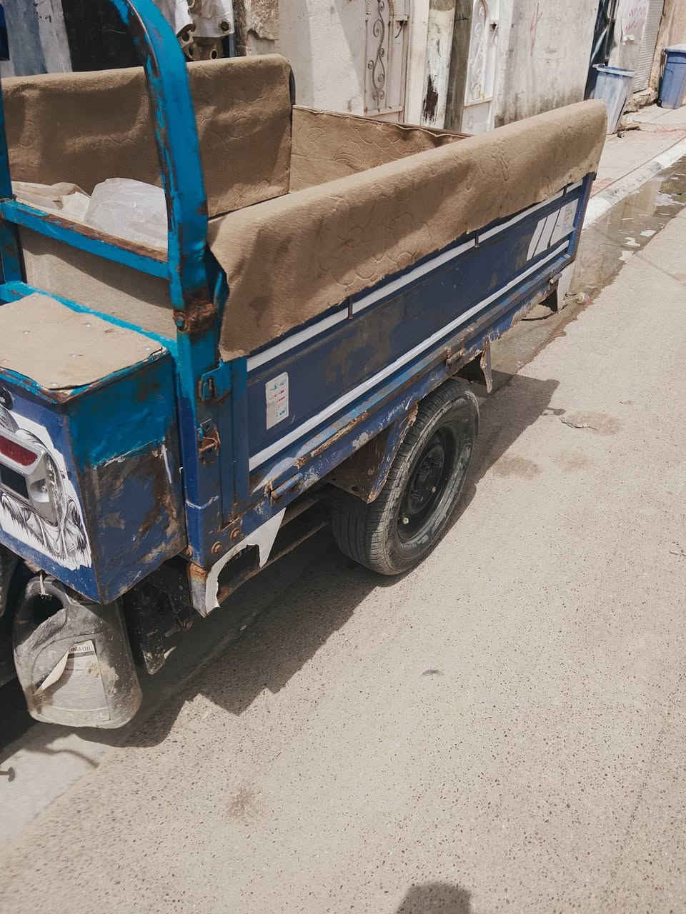 سلام عليكم ستوته للبيع اوراق اصولي موديل 2017 العنوان طوريج رقم الهاتف ***********
