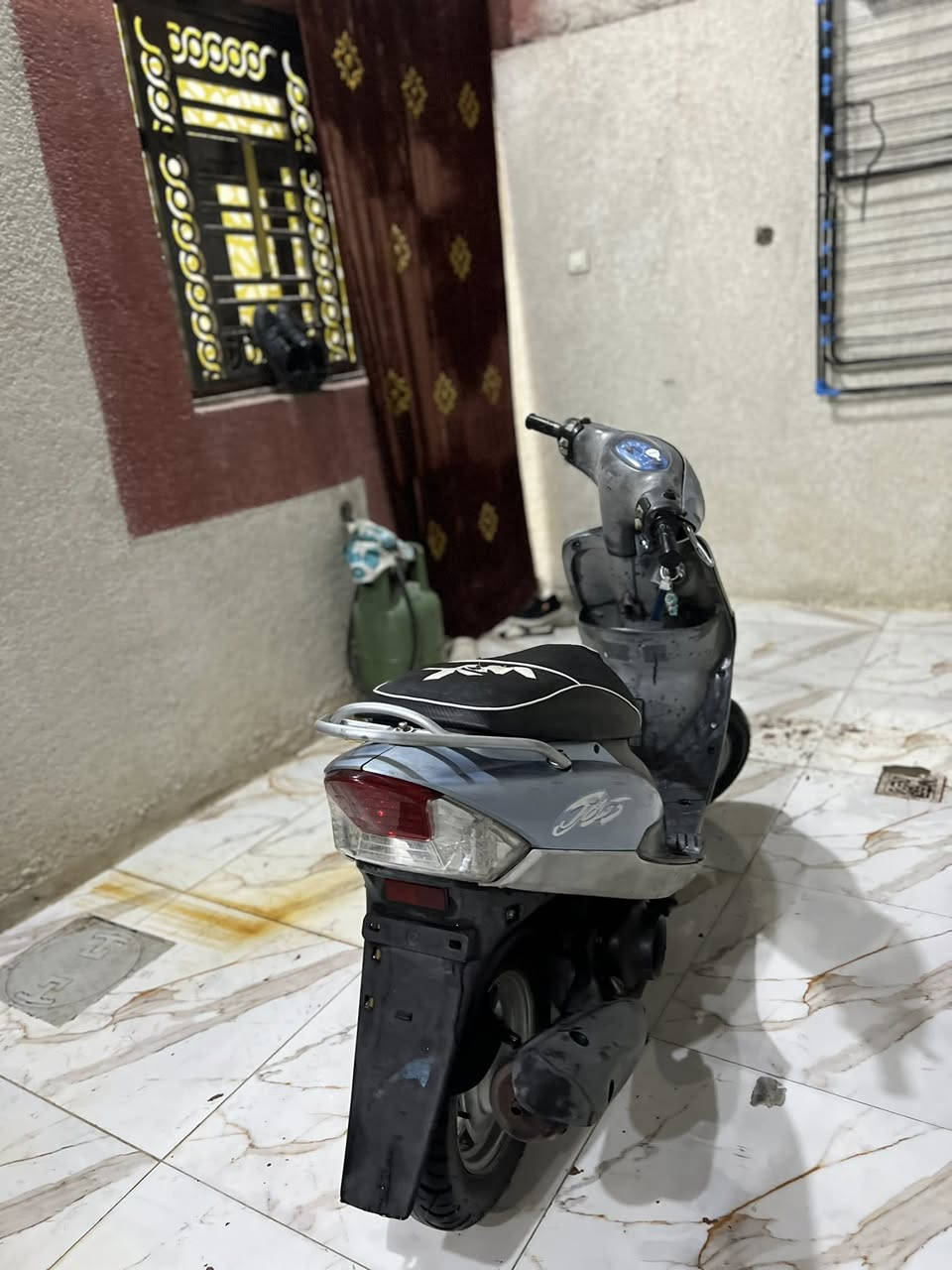 السلام عليكم
دراجه ماكس قجمه
دراجه نضافته تخبل وشلعته قويه
دراجه ما مفتوحه بوشه بلاديه+ختم واحد كلهاا كهربائيات كله شغاله سلف يشتغل وهندر يشتغل دراجه نضيفه وما تعبانه تجي وتشوف بعينك
السعر750 وبيها مجال
مكاني /بصره / أم النعاج المطيحه
رقم الموبايل |***********
تجيني شراي بيك خير وتدلل
ما مفتوحه دراجه
