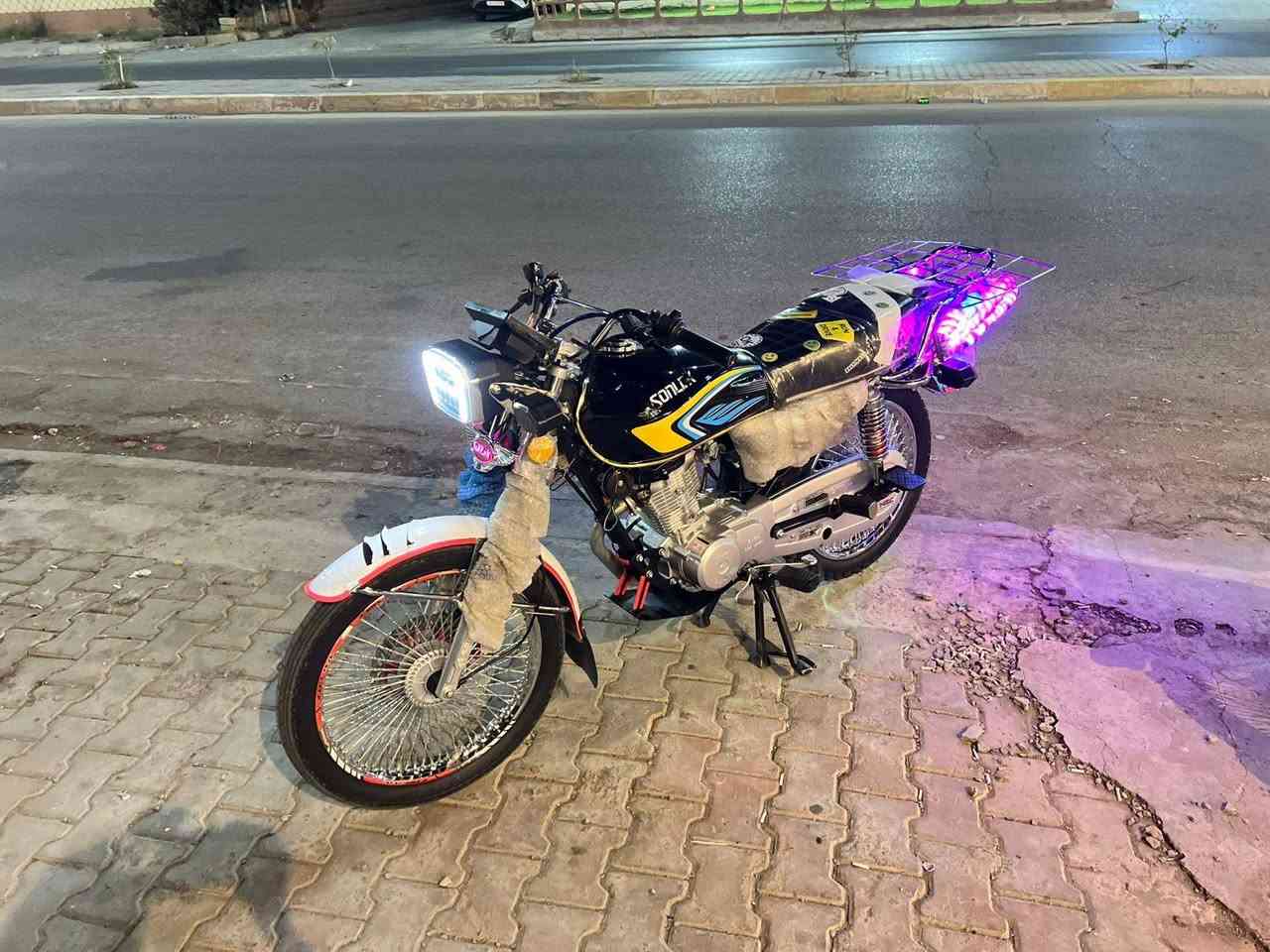 السلام عليكم
تايكر سونك 2025 5 كير 🔥
محرك مامضروب صبانه شلعه معدل نار ترتيب جمبزه فول موطور مال جناي لون مميز اسود باب الاول وزن ثقيل منفيس موجود للاستفسار اكثر

‭***********
