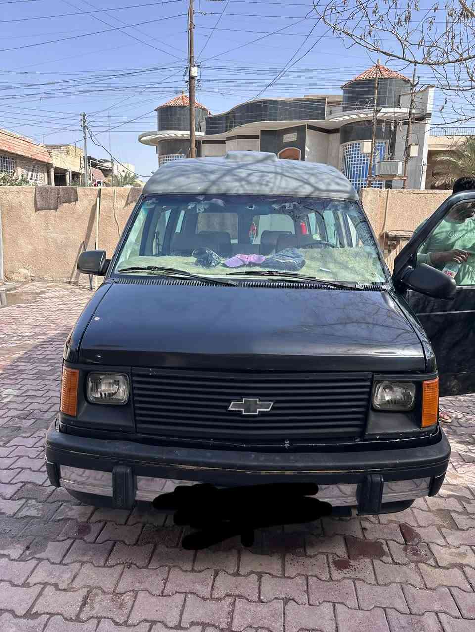 شفر ليت استرو 1994سياحي بلاد 
كير محرك بلاد 
رقم دولي جديد هزه جديده باسمي 
مكاني بصرة هـ***********
السعر 57
