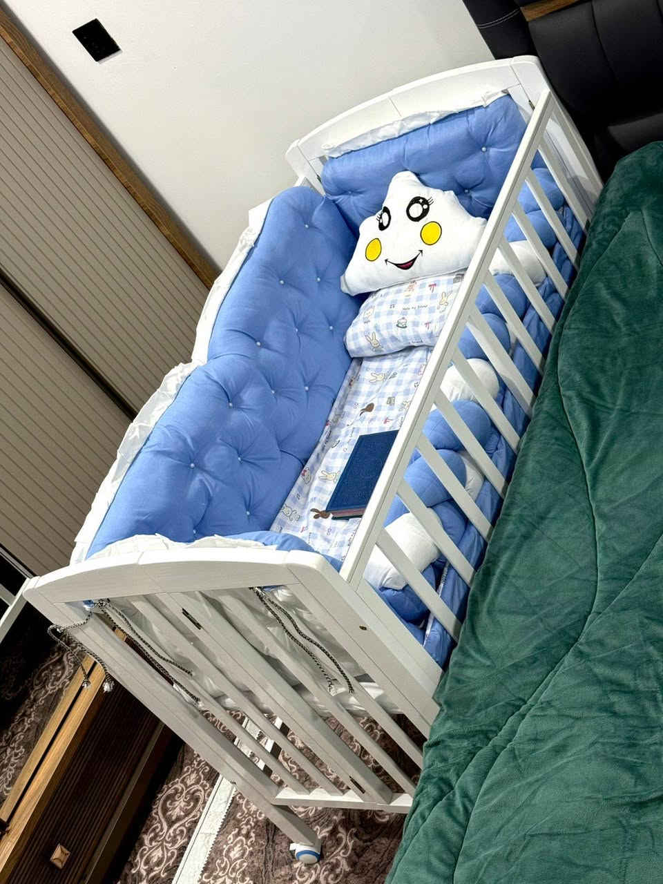 سرير أطفال غير مستعمل للبيع
سعر 80 الف 
مكاني الاعظمية


**إذا كنت صاحب هذا الإعلان وتريد حذفه لأي سبب، رجاءا أرسل رسالة إلى الدعم الفني**