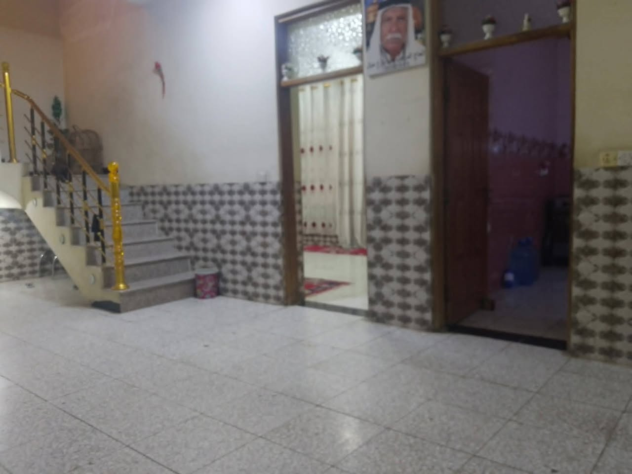 السلام عليكم دار للبيع مساحة 200. متر سكينة زراعي مقاطعة 9/2 بيت جاهز طابق واحد  سعر 145 استفسار  ***********
