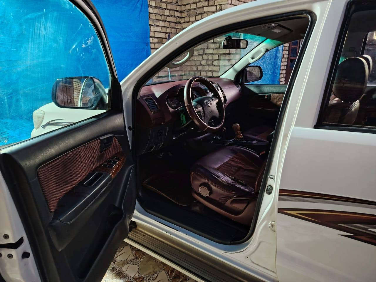 سلام عليكم هيلوكس فور ويل 2014 رقم ميسان بسمنه كير وتماتيك تفاصيل  *********** كفاله عامه
