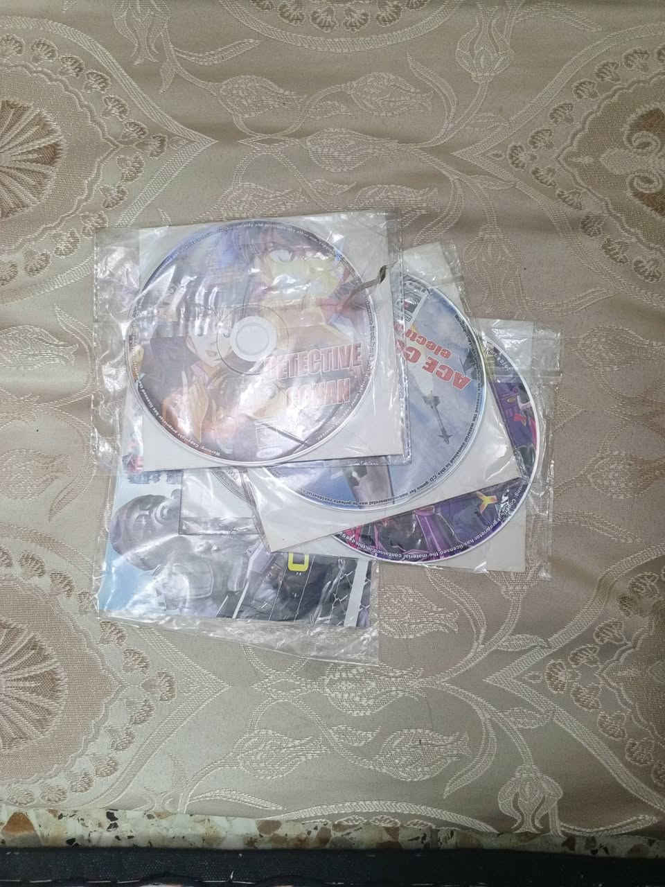 عرض خاص للبيع المزدوج لا غير 🙏🙏.
1- بلي ستيشن 2 فات مهكر  مستعمل  ونظيف//

يتكون من فلاش ذو 25 لعبة مثل ( لعبة كريتوس و black 3 و فيفا نسخه 2013 و نسخه 2021 و gta vice city و (لعبة 007Russian) و boxing champions و ماين كرافت نسخة بلي 2 وكرة السلة و العاب اخرى جميلة) و memory card و يده العدد (واحد) .

2- بلي ستيشن (1) بنظام الاقراص CD  ايضا مستعمل ونظيف  //

والاهم يتكون من 12 قرص CD مثل (( لعبة كراش وغيرها )و يده العدد (واحد)  .

وكل هذا  والسعر  للاثنين يبلغ (44000 دينار)  .

ملاحظة (العرض مزدوج لا غير اي لا يوجد بيع بشكل منفرد فنعتذر 🙏)


**إذا كنت صاحب هذا الإعلان وتريد حذفه لأي سبب، رجاءا أرسل رسالة إلى الدعم الفني**