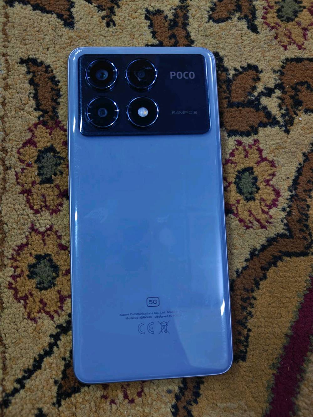 للبيع هاتف شاومي POCO  5G. الجهاز وبدون أي خدوش بي فطر بكامره مكروه مسافة القريبه كلش العنوان بصره حيانيه