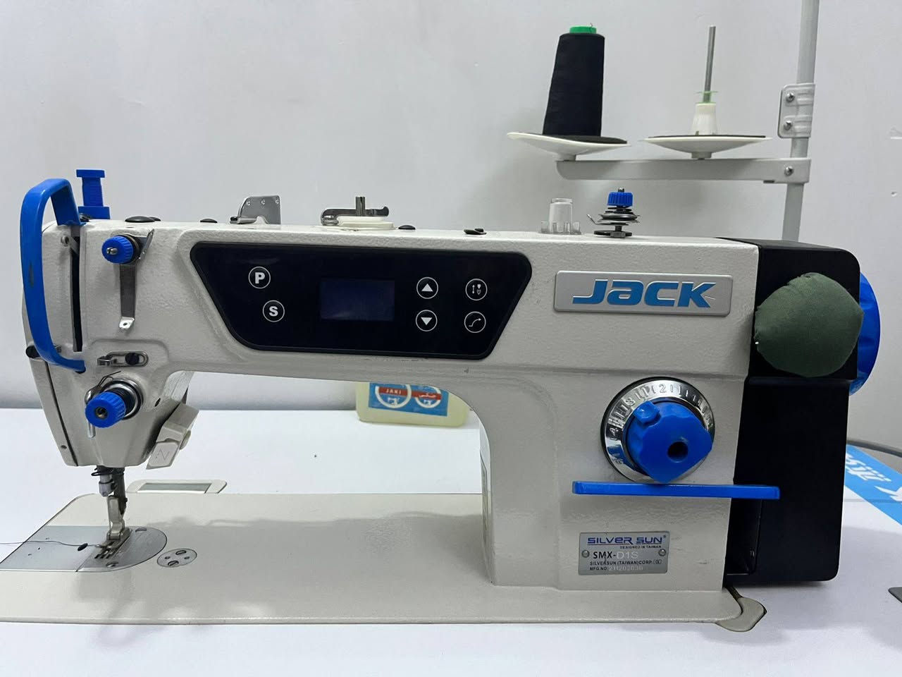 كلمن  وسعرة  مكان  كريعات


**إذا كنت صاحب هذا الإعلان وتريد حذفه لأي سبب، رجاءا أرسل رسالة إلى الدعم الفني**