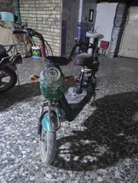 دراجة كهربائية • بطاريات جديدة • العبيدي